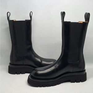 Bottega Veneta Lug Sole Leather Chelsea Boots size 40
